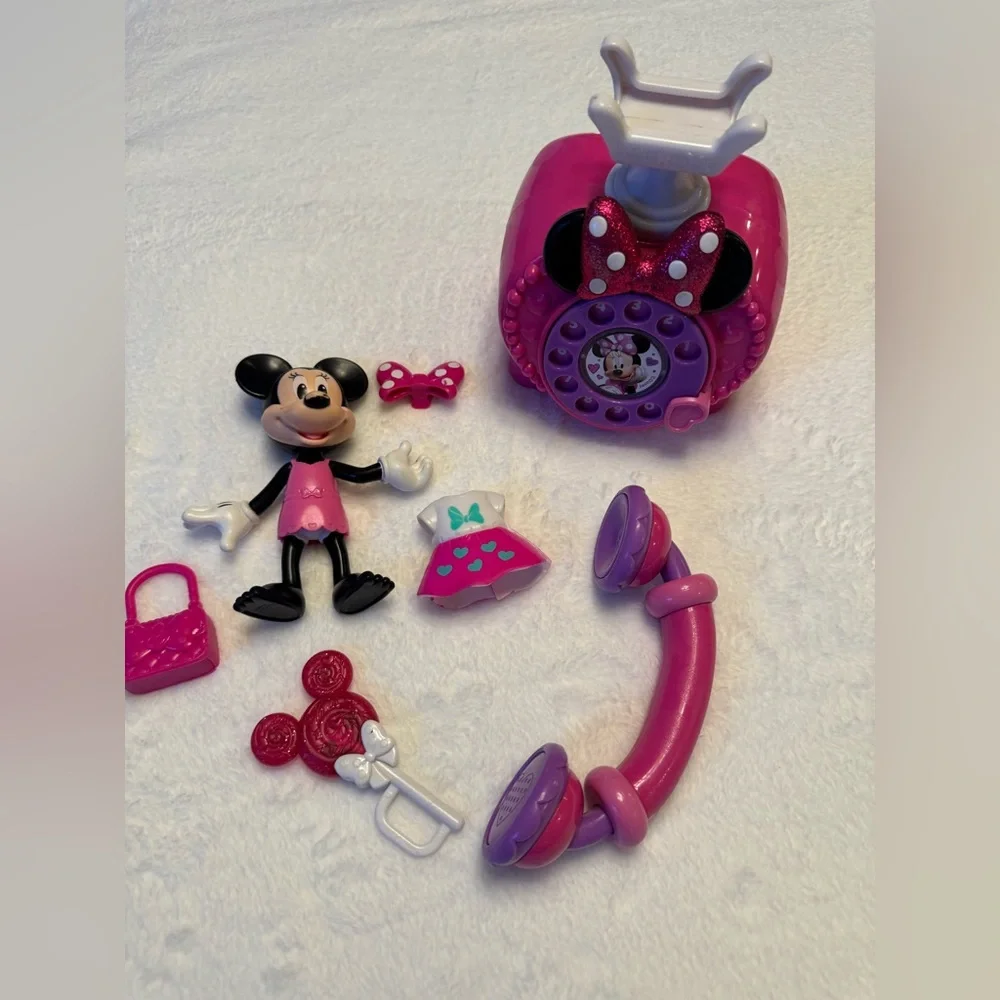 Minnie Mouse, Minnie Mouse Phone And Some Accessories